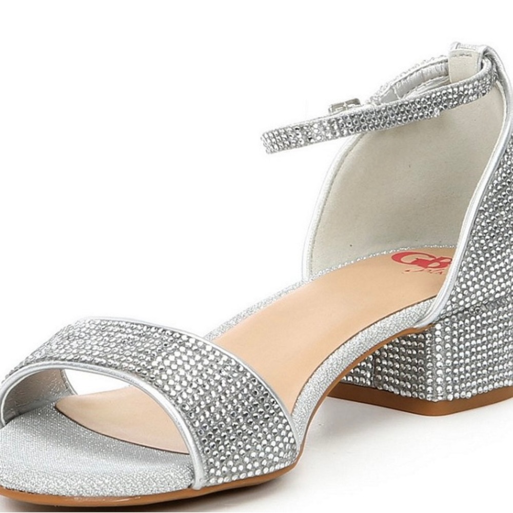 GB Girls Silver Sparkly Dress Shoes with Low Heel Size 4